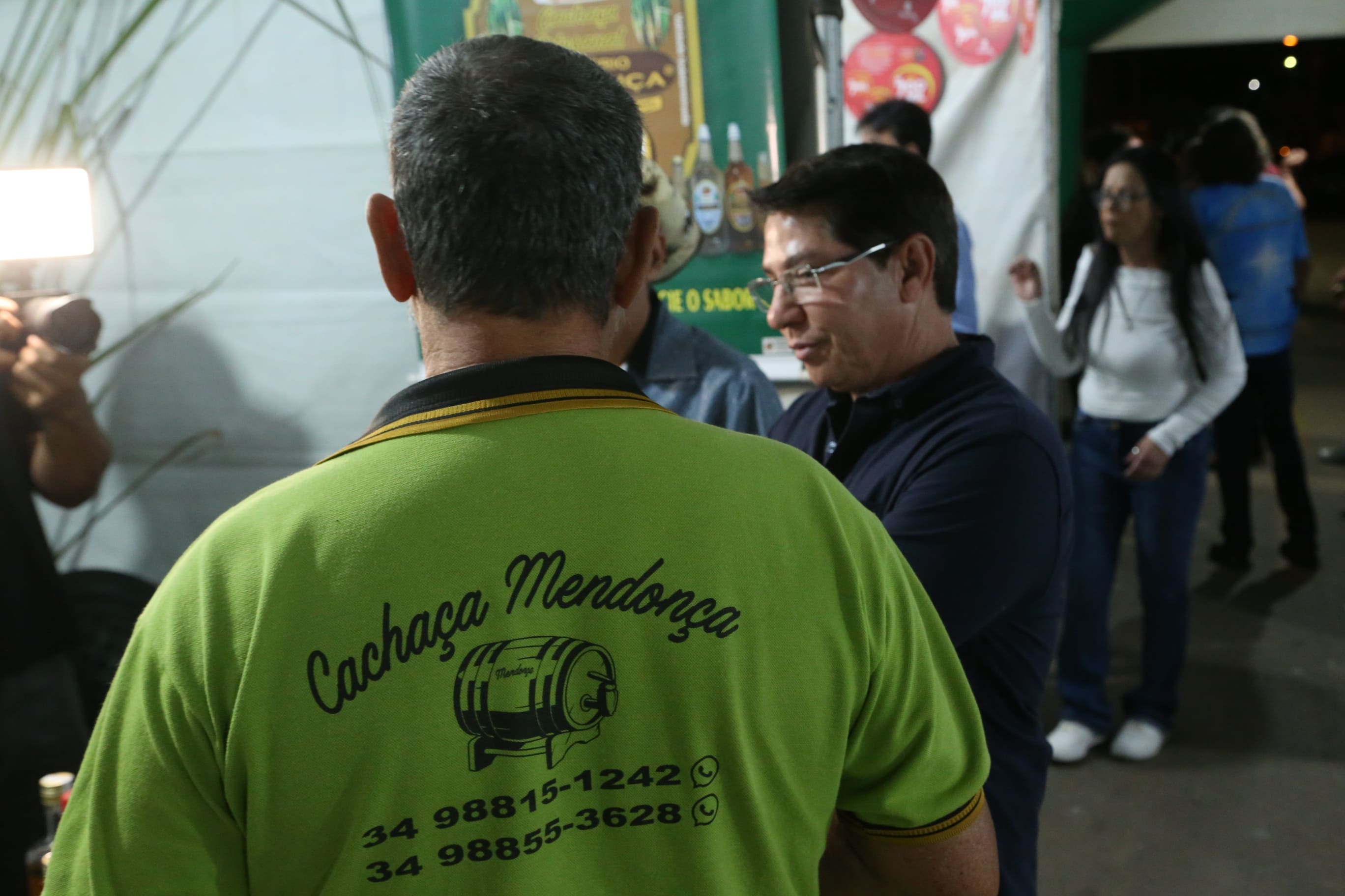 Cacha+ºa Mendon+ºa.jpg